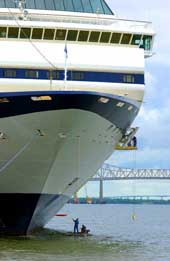Cruise ship